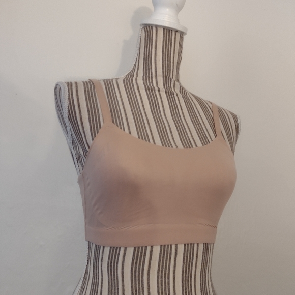 SOMA Nude Wireless Endless Luxe Adjustable Bralette Size S - Picture 2 of 11